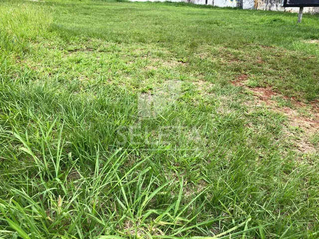 Imagem 6: Terreno de sub-esquina à venda, ao lado da Igreja São João Batista no bairro CENTRO em