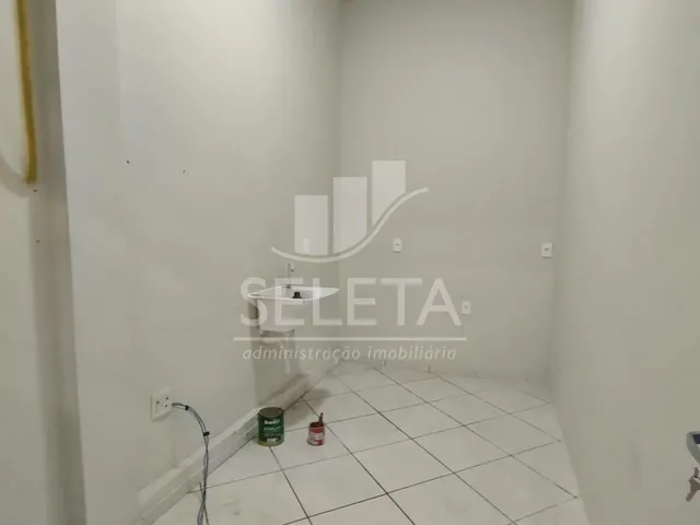 Imagem 3: SALA COMERCIAL PARA LOCAÇÃO NA RUA ERECHIM - BAIRRO CENTRO
