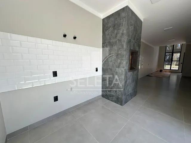 Imagem 3: Linda casa à venda, com 90m2, no tropical III, em Cascavel-PR