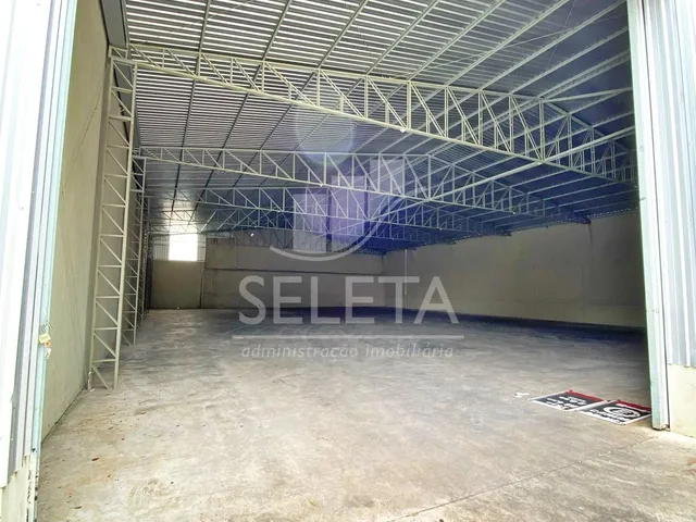 Imagem 9: Barracão Comercial com 700m para Locação em Cascavel - PR