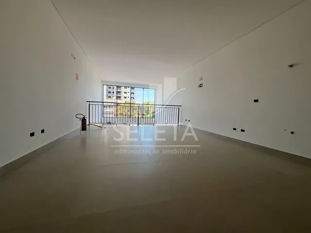 Imagem 3: SALA COMERCIAL NOVA, COM 72m MAIS MEZANINO DE 38m NO CENTRO
