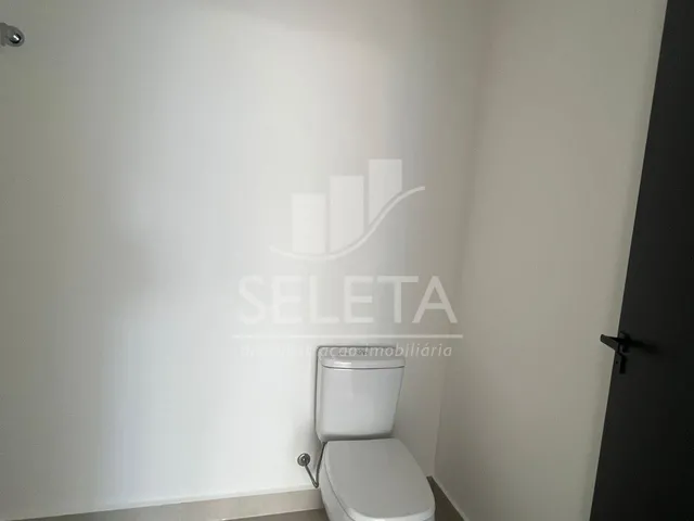 Imagem 2: SALA COMERCIAL NOVA, COM 72m MAIS MEZANINO DE 38m NO CENTRO
