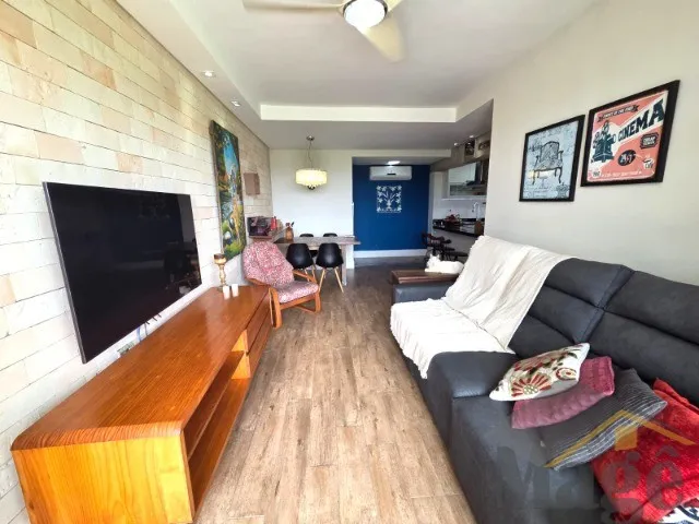 Imagem: Apartamento com 03 Dormitórios em Prédio