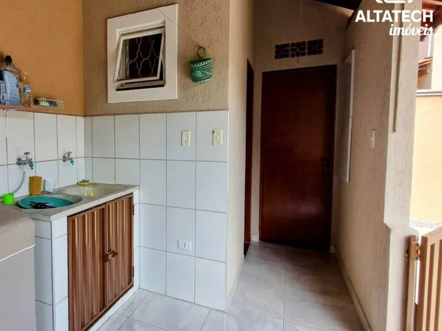 Imagem 2: Impecável casa à venda em Poços de Caldas-MG, Jardim Campos Elísios! 3 quartos, 1