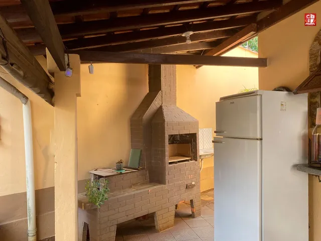 Imagem 2: Casa à Venda, 4 quartos, sendo 2 suites (uma master