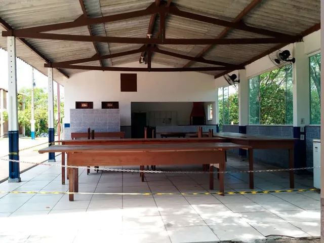 Imagem 12: Casa para Venda - 2 quartos, edícula e quintal