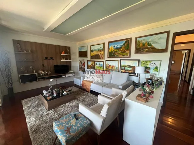 Imagem: Imóvel em Igrejinha com sala de estar