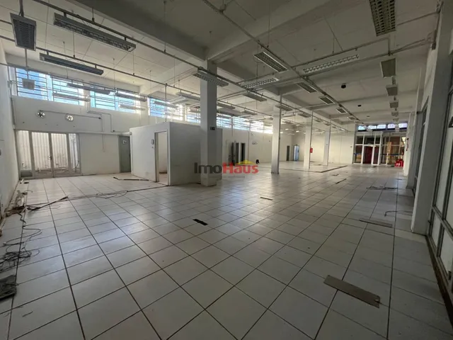 Imagem 3: Andar Comercial para Alugar em Igrejinha, Centro - Sala térrea