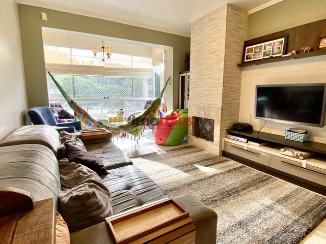 Imagem: Duplex com 3 dormitórios no Centro de Três