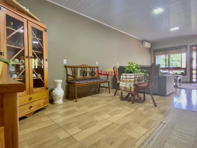 Imagem 3: Casa com 2 dormitórios a venda no bairro Vila Nova