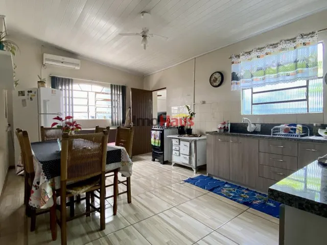 Imagem 14: Casa com 2 dormitórios a venda no bairro Vila Nova