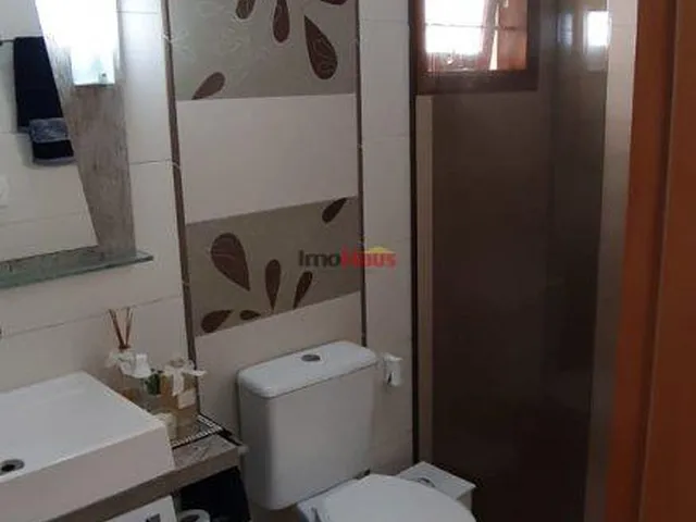 Imagem 15: CASA ALTO PADRÃO SEMI-MOBILIADA, COM SUITE, CLOSET E PISCINA
