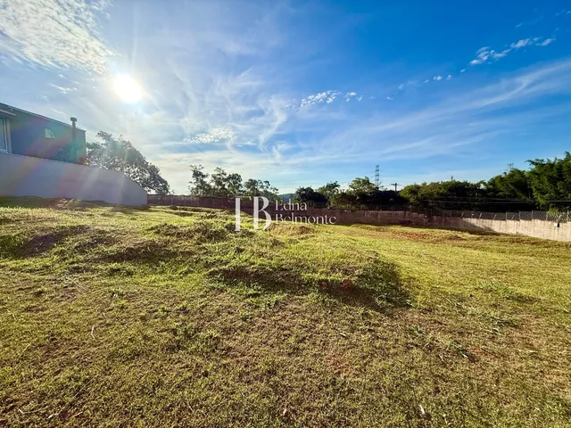 Imagem: Terreno para Venda com 568,4 M2 no Condomínio