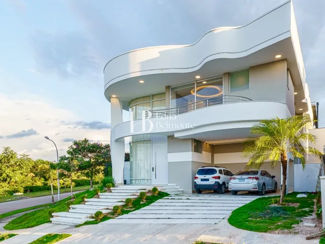 Imagem: Casa Porteira Fechada com 4 Suites para