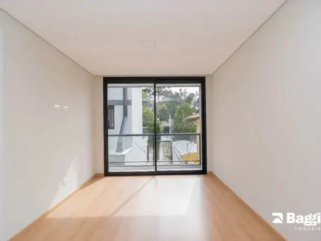 Imagem 16: Casa de 3 Quartos para Alugar no Bairro Campo Comprido
