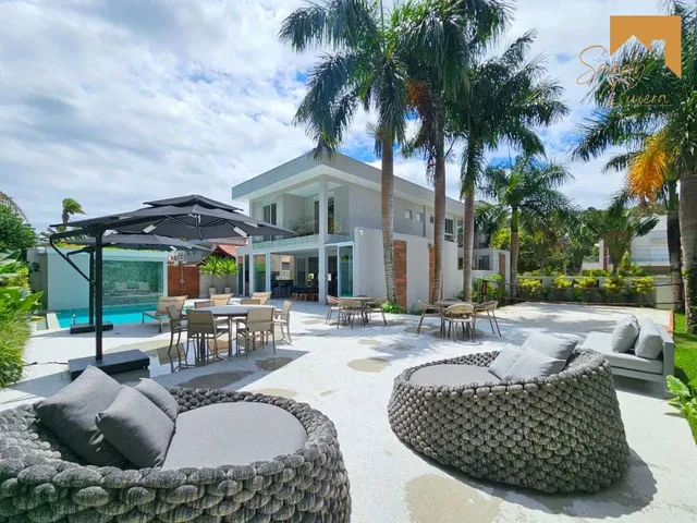 Imagem: Casa de Alto Padrão À Venda na Riviera