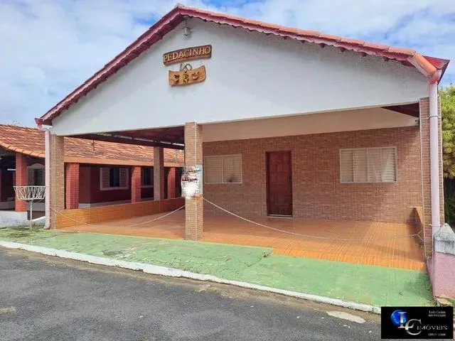 Imagem: Chalé em Caldas Novas com 4 Quartos, Varanda