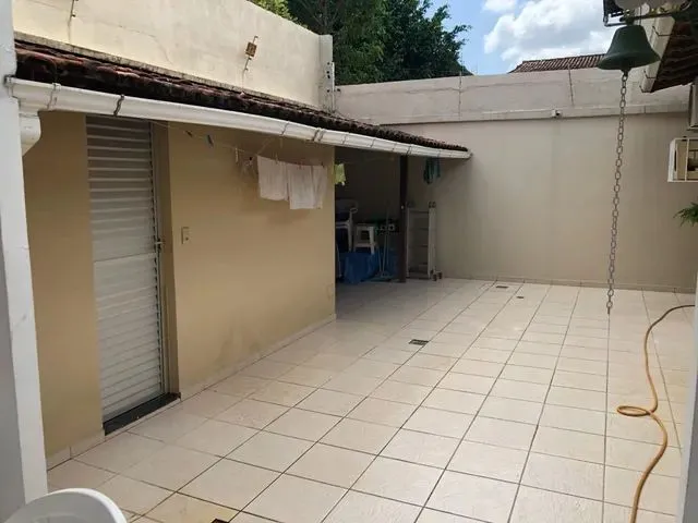 Imagem 9: Vendo Linda Casa com 4 Quartos, 600M², Mobiliada, com Piscina na Rod. Mário Covas