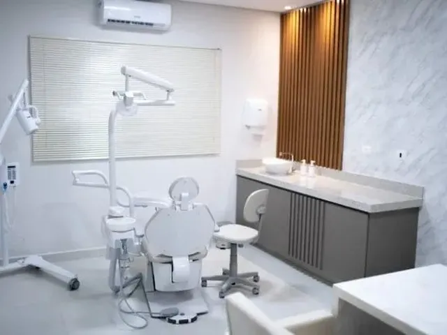 Imagem: Clinica Odontológica Premium St Oeste Urgente!