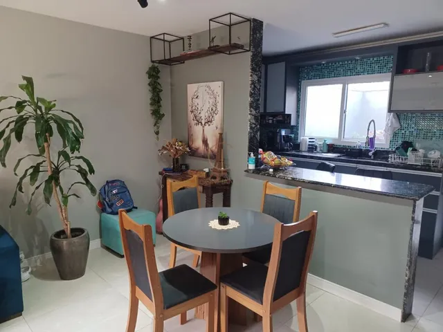 Imagem 2: SOBRADO MOBILIADO EM CONDOMÍNIO COM 3 DORM - ÁREA GOURMET- 2 VAGAS NO FÁTIMA
