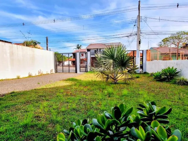 Imagem 5: Casa Térrea Contemporânea com Suíte Master, Espaço Gourmet e Pátio Amplo