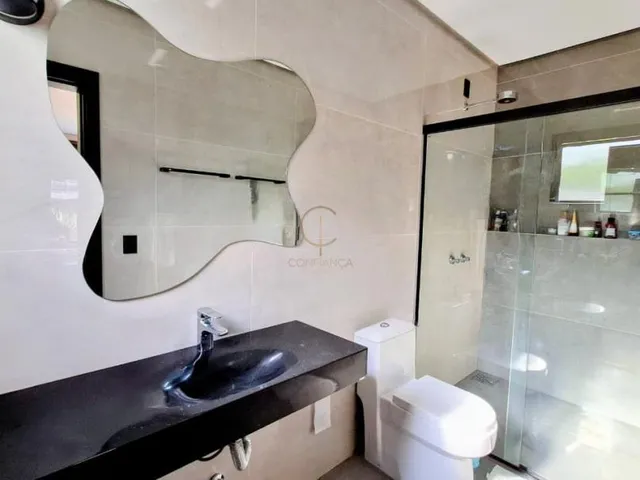 Imagem 14: Casa Térrea Contemporânea com Suíte Master, Espaço Gourmet e Pátio Amplo