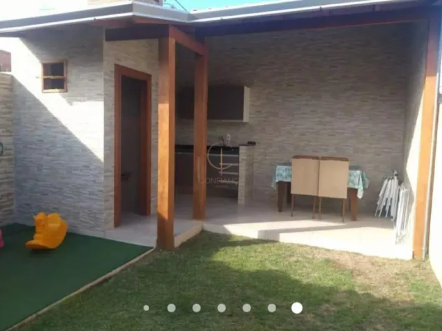 Imagem 2: Ótima Casa térrea com 2 domritórios, pátio e espaço gpurmet com churrasqueira