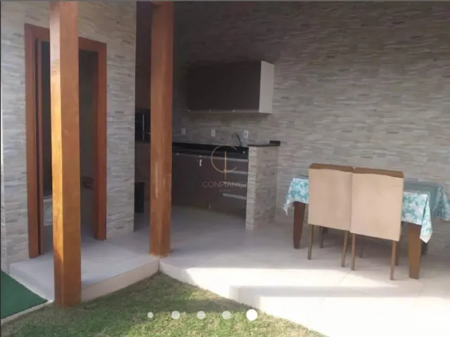 Imagem 9: Ótima Casa térrea com 2 domritórios, pátio e espaço gpurmet com churrasqueira