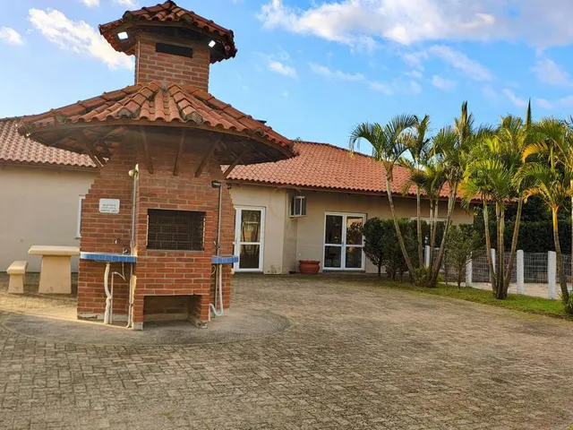Imagem 7: Sobrado em condomínio 02 dormitórios e 01 vaga para Veículo no bairro Rio Branco