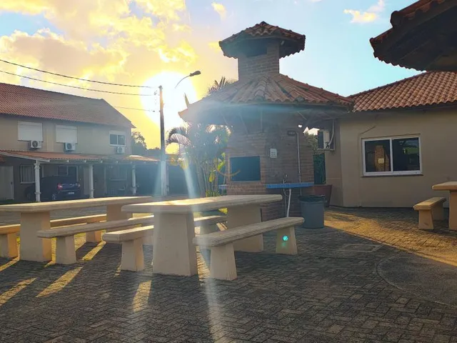 Imagem 8: Sobrado em condomínio 02 dormitórios e 01 vaga para Veículo no bairro Rio Branco