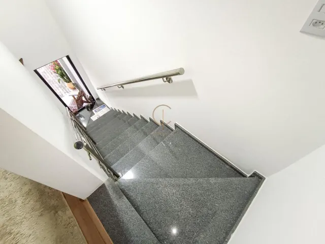 Imagem 15: Sobrado em Canoas, Igara - 143m² - Living 2 ambientes e Lareira