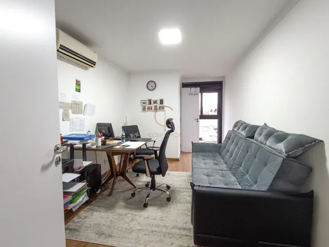 Imagem 14: Sobrado em Canoas, Igara - 143m² - Living 2 ambientes e Lareira