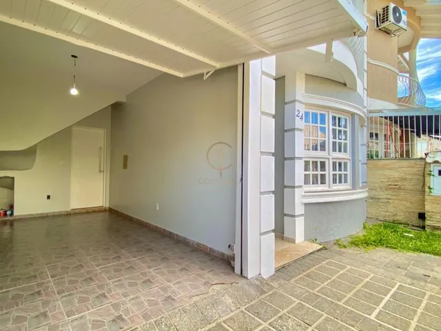 Imagem 5: SOBRADO COM 3 DORM-SUÍTE - LAREIRA - NO CENTRO DE CANOAS