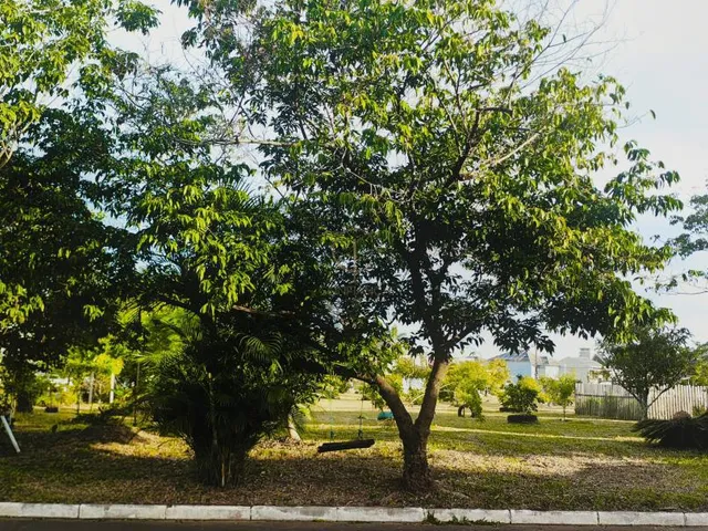 Imagem 2: Casa Térrea 03 Dormitórios com 02 Vagas para Veículos no bairro Moinhos de Vento