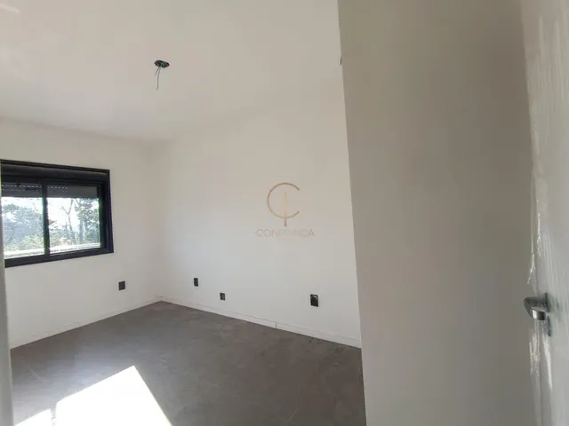 Imagem 4: Casa Pronta para Morar à Venda em Canoas, Bairro Olaria