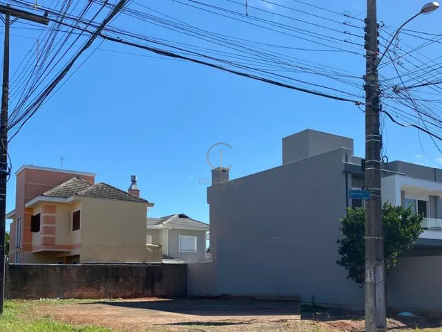 Imagem: TERRENO DE ESQUINA NO MONTSERRAT