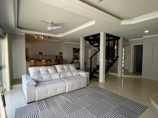 Imagem: Casa 03 Dormitórios, sendo 02 Suítes