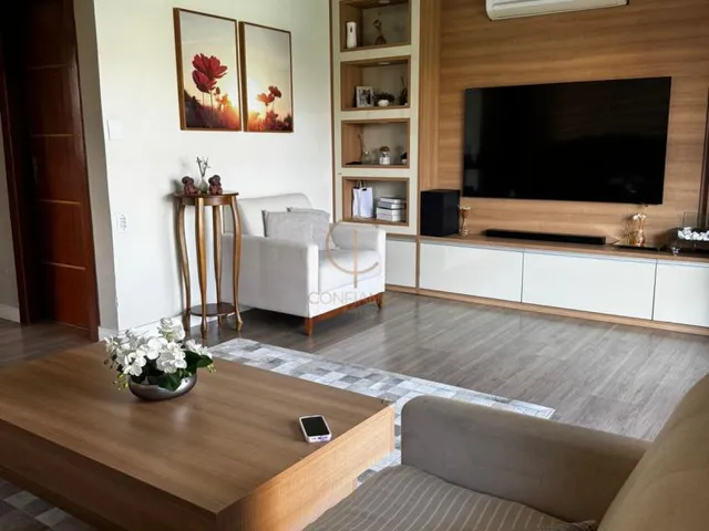 Imagem 7: CASA DE 2 DORMITÓRIOS E SOBRADO DE 2 DORMITÓRIOS no bairro Niterói