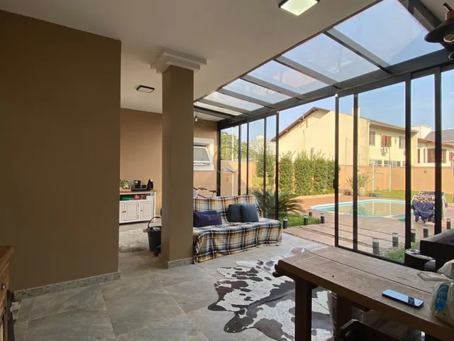 Imagem 10: CASA TÉRREA COM 3 DORM-SUÍTE MÁSTER-PISCINA NO N. Sra das GRAÇAS