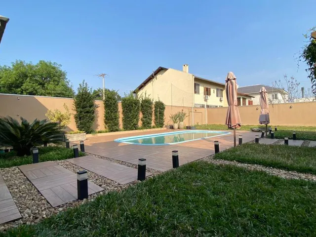 Imagem 15: CASA TÉRREA COM 3 DORM-SUÍTE MÁSTER-PISCINA NO N. Sra das GRAÇAS