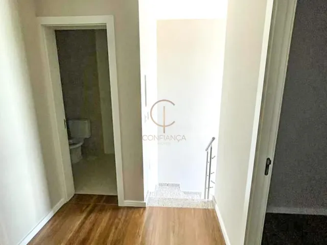 Imagem 5: SOBRADO 3 DORMITÓRIOS, SENDO UM SUÍTE, UMA VAGA DE GARAGEM COBERTA, COM MÓVEIS