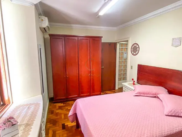 Imagem 15: Casa à venda em Canoas - Jardim do Lago - 248.97m² - Churrasqueira e Closet