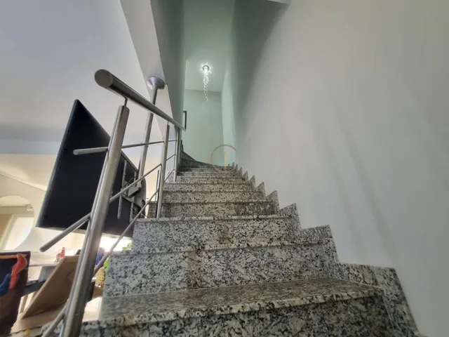 Imagem 11: Sobrado de 03 dormitórios com 01 suíte no bairro Igara