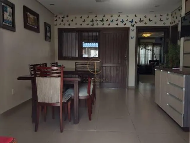 Imagem 9: CASA com 3 dormitórios, suíte 4 banheiros e amplo pátio a venda em Canoas