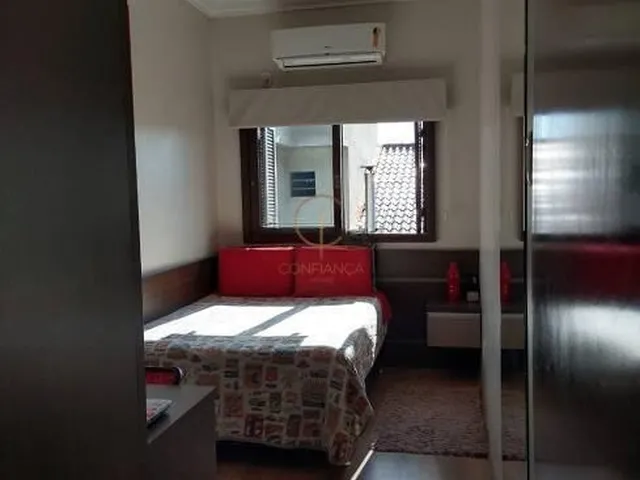 Imagem 16: CASA com 3 dormitórios, suíte 4 banheiros e amplo pátio a venda em Canoas