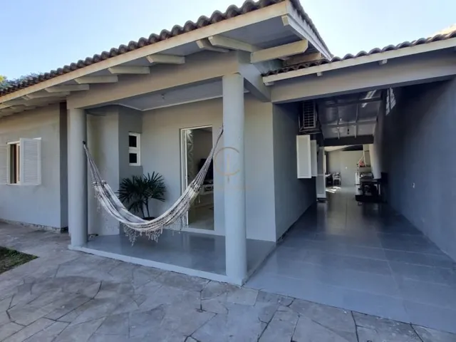 Imagem: Casa 3 dormitórios, sendo 1 suíte no Fátima