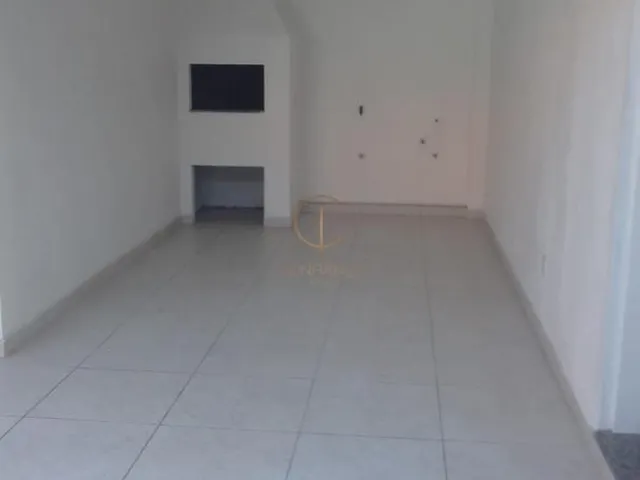Imagem 3: Sobrado 02 Dormitórios, sendo 01 Suíte com Sacada, 01 Vaga coberta para Carro e