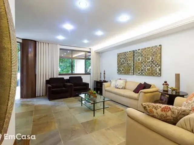 Imagem: O apartamento possui 4 Dormitórios, 3 Banheiros, 3 Vagas