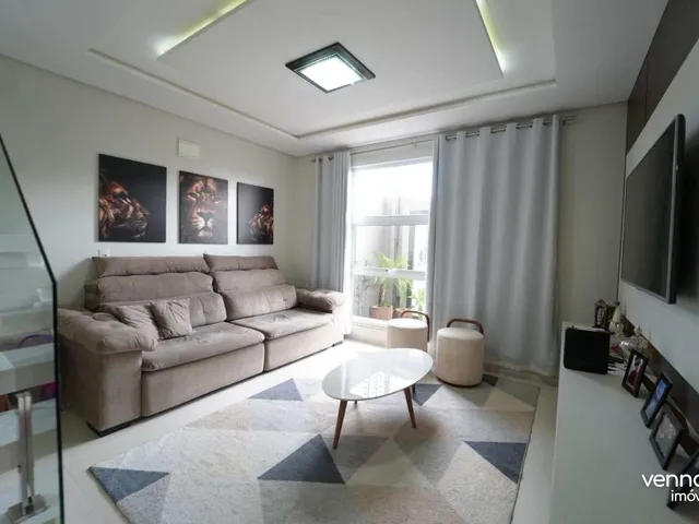 Imagem 5: Sobrado com suíte e 3 vagas próximo à Av. Tancredo Neves