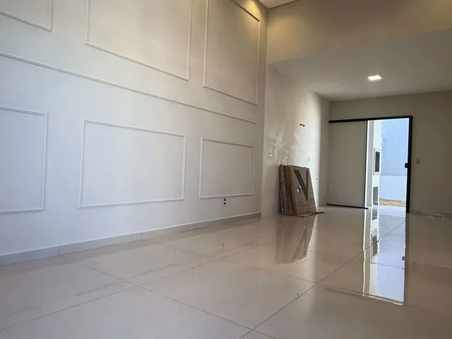 Imagem 1: Casa Nova no Tropical: 2 Quartos, 1 Suíte e 2 Vagas - Previsão: 05/2026